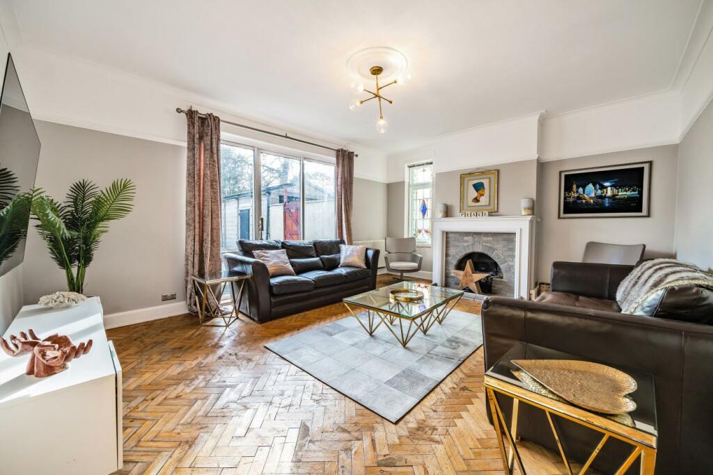 Additional image 2 of Bromley Road, Beckenham