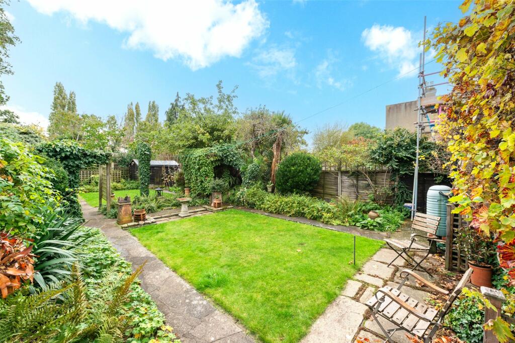 Additional image 20 of Victoria Road, Bromley, Kent, BR2