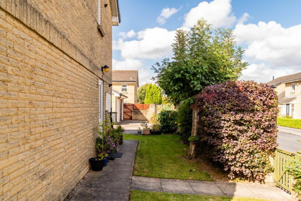 Additional image 20 of Newcastle Close, Drighlington