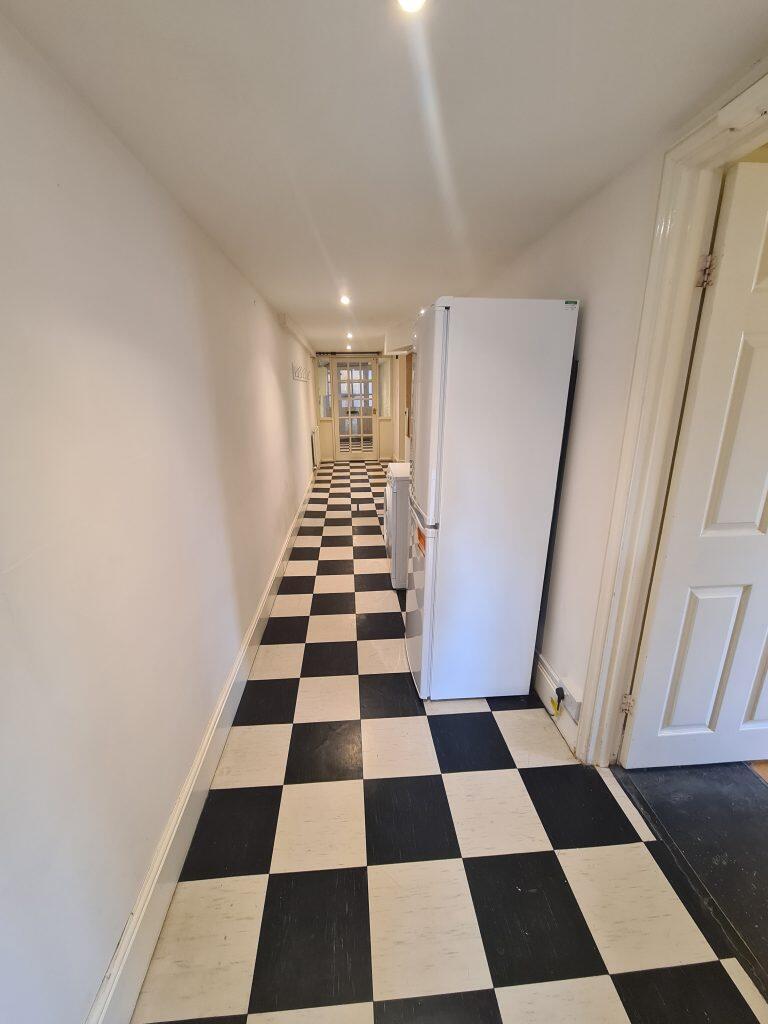 Additional image 14 of Beaufort Road – Garden Flat Ref 284