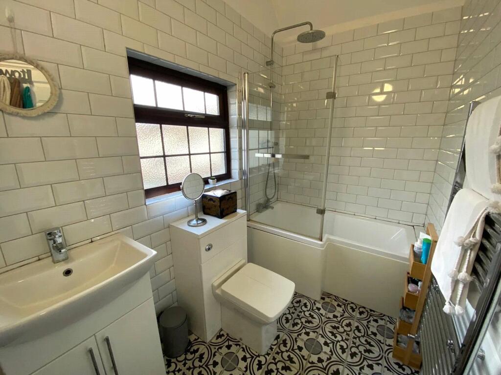 Additional image 5 of Heathfield Road, Bromley, BR1