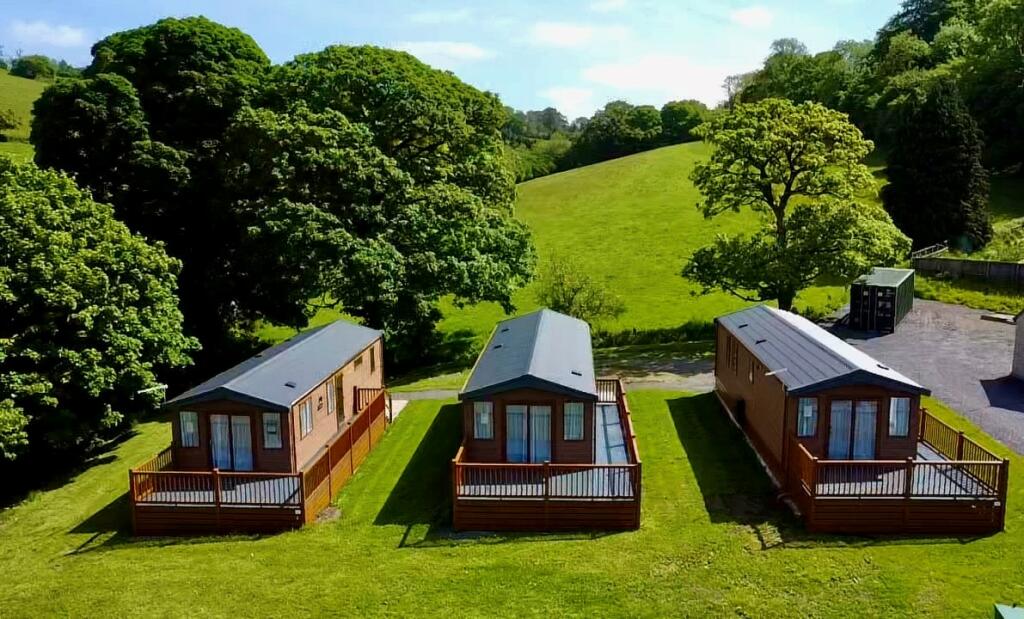 Three Holiday Lodges, Cheddar, BS25