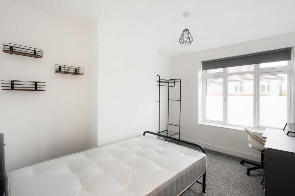 Additional image 32 of Ninth Avenue, Filton