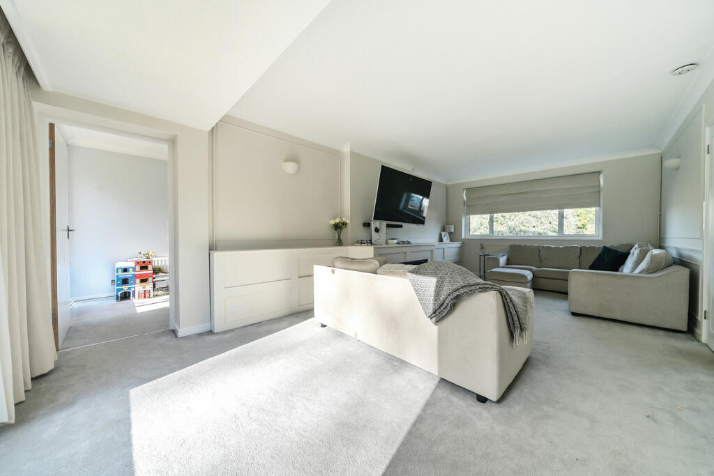 Additional image 17 of The Birches, Orpington