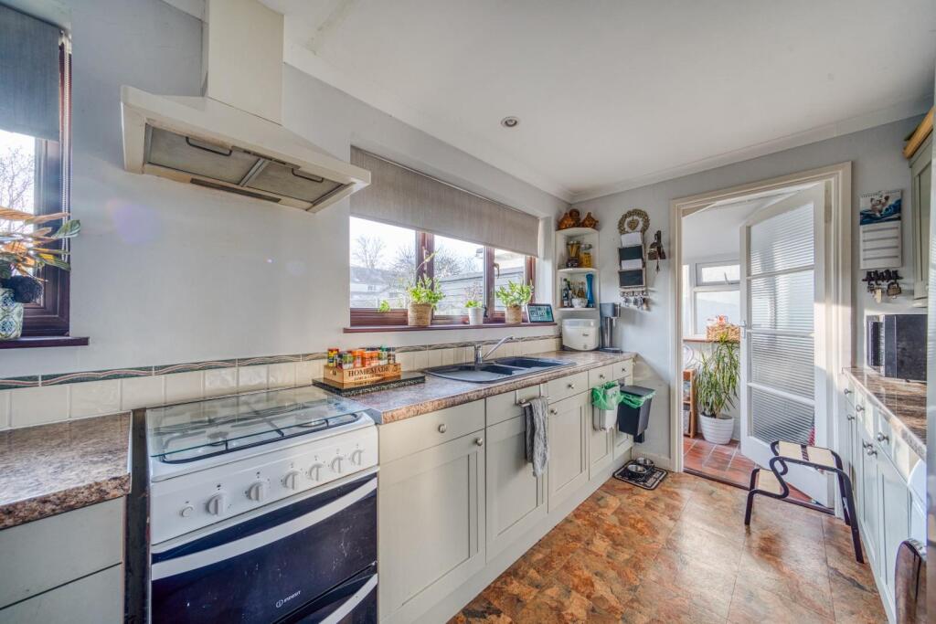 Additional image 4 of Well presented three bedroom bungalow situated in Yatton's cul de sac