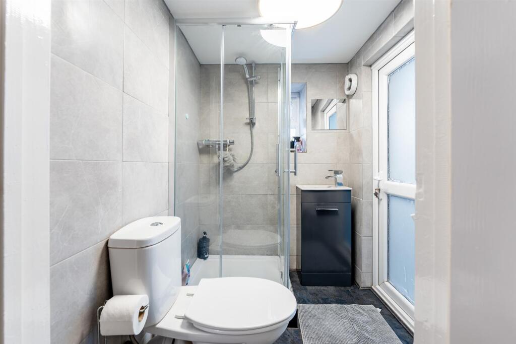 Additional image 32 of Woodspring Crescent, Worlebury - DECEPTIVE