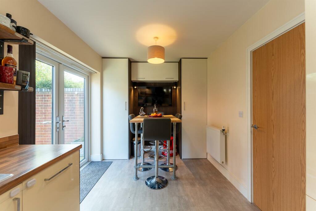 Additional image 7 of Hannah Drive, Locking - FANTASTIC FIRST HOME