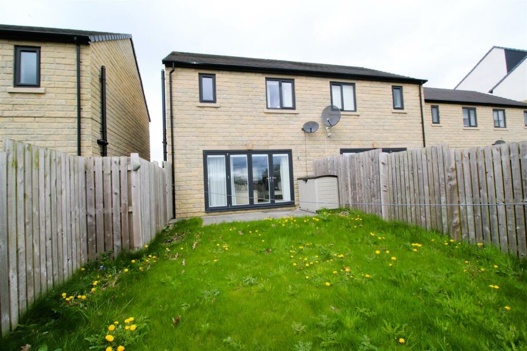 Additional image 21 of Delph Hill Close, Low Moor, Bradford