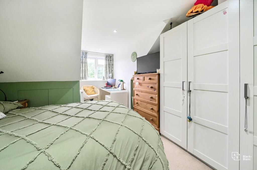 Additional image 15 of Hawes Lane, West Wickham, BR4