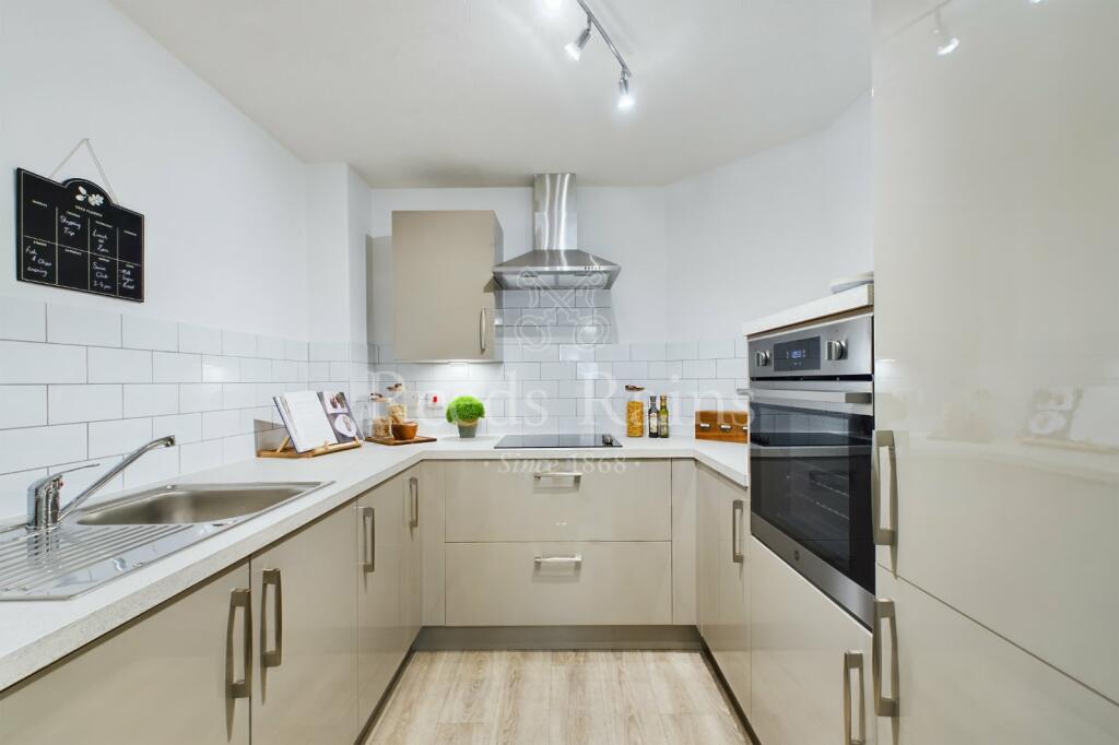 Additional image 6 of Birchwood Park Avenue, Swanley, Kent, BR8