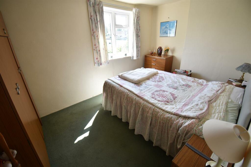 Additional image 15 of Surrounded By Farmland In Popular Village Of Olveston