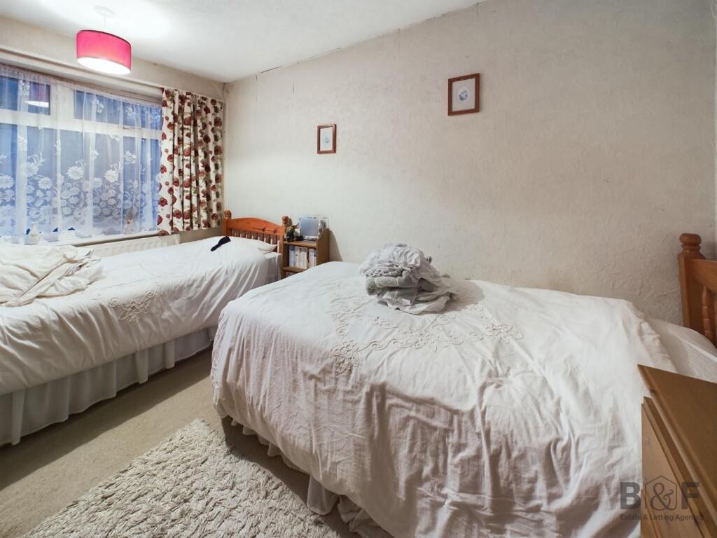 Additional image 7 of Fairlyn Drive, Kingswood