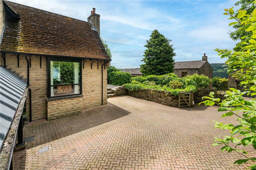 Additional image 36 of Aspen House, Greenhill Lane, Bingley, West Yorkshire, BD16