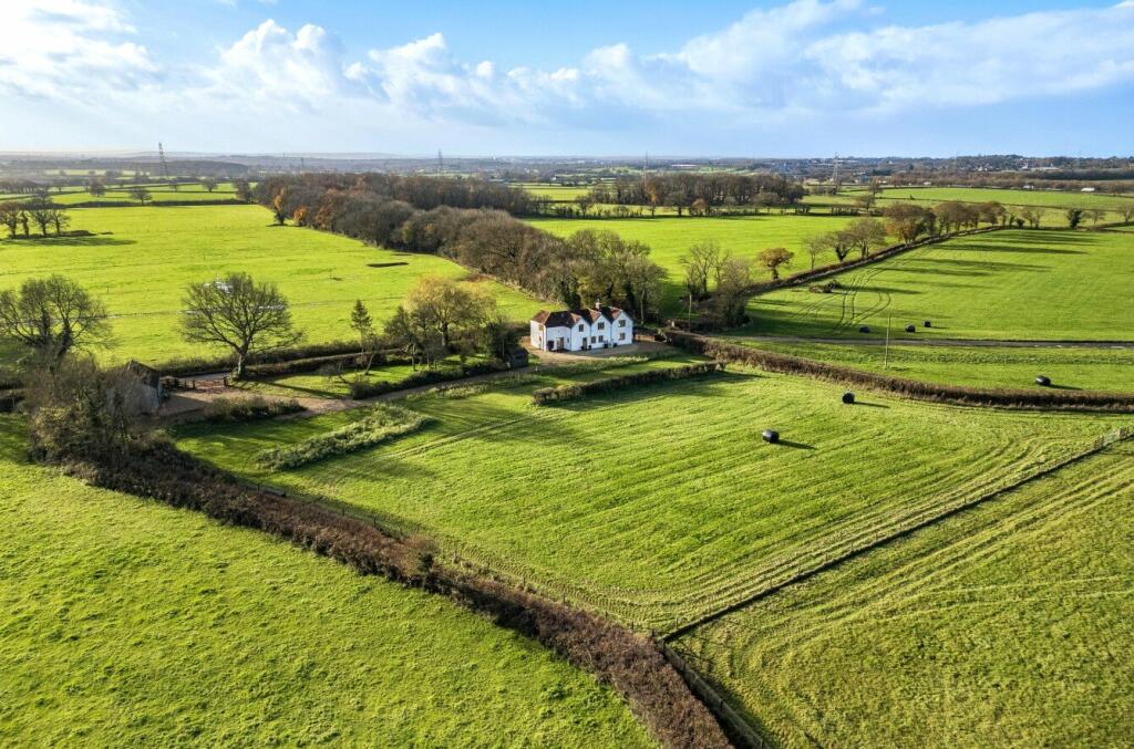 Additional image 34 of Oldfields Lane, Earthcott Green, Alveston, Bristol, South Gloucestershire, BS35