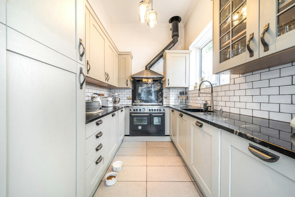 Additional image 25 of Blakeney Road, Beckenham