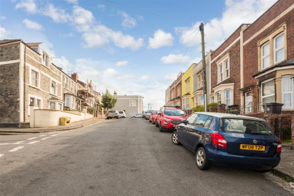 Additional image 11 of 4 bedroom Terraced House in Balmain Street, Bristol
