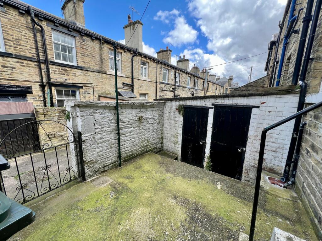 Additional image 9 of Daisy Place, Saltaire, Shipley, BD18