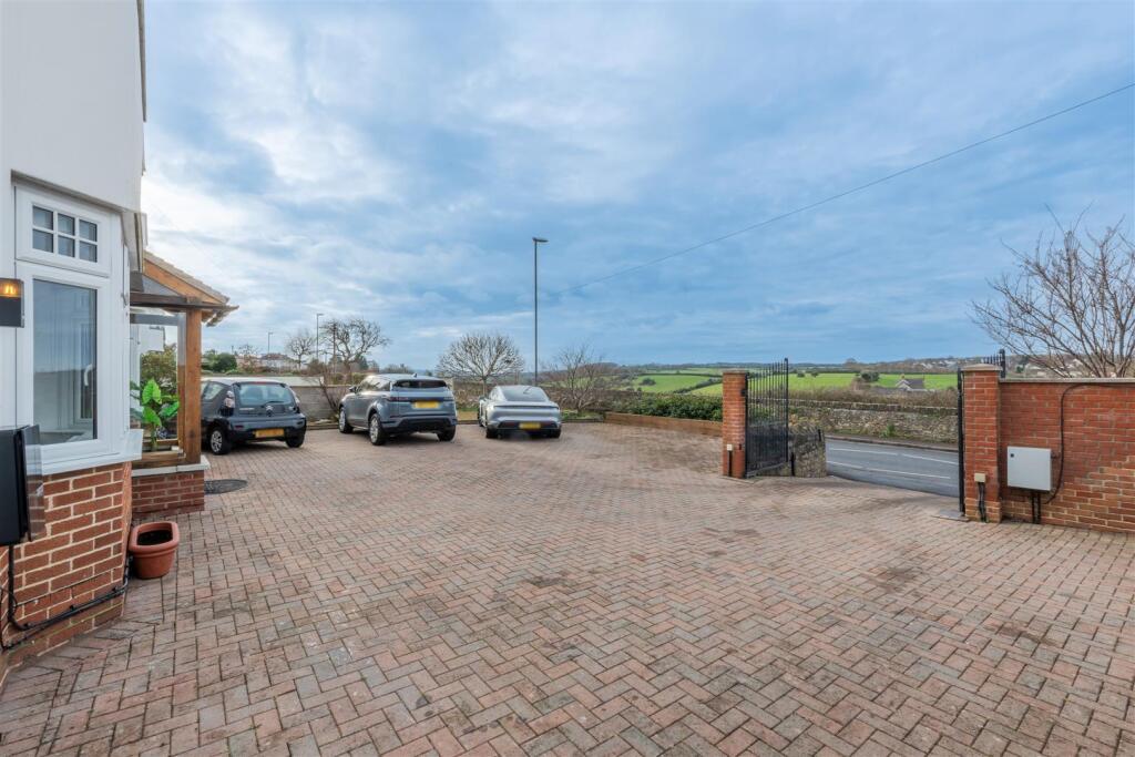 Additional image 23 of Wellsway, Keynsham, Bristol