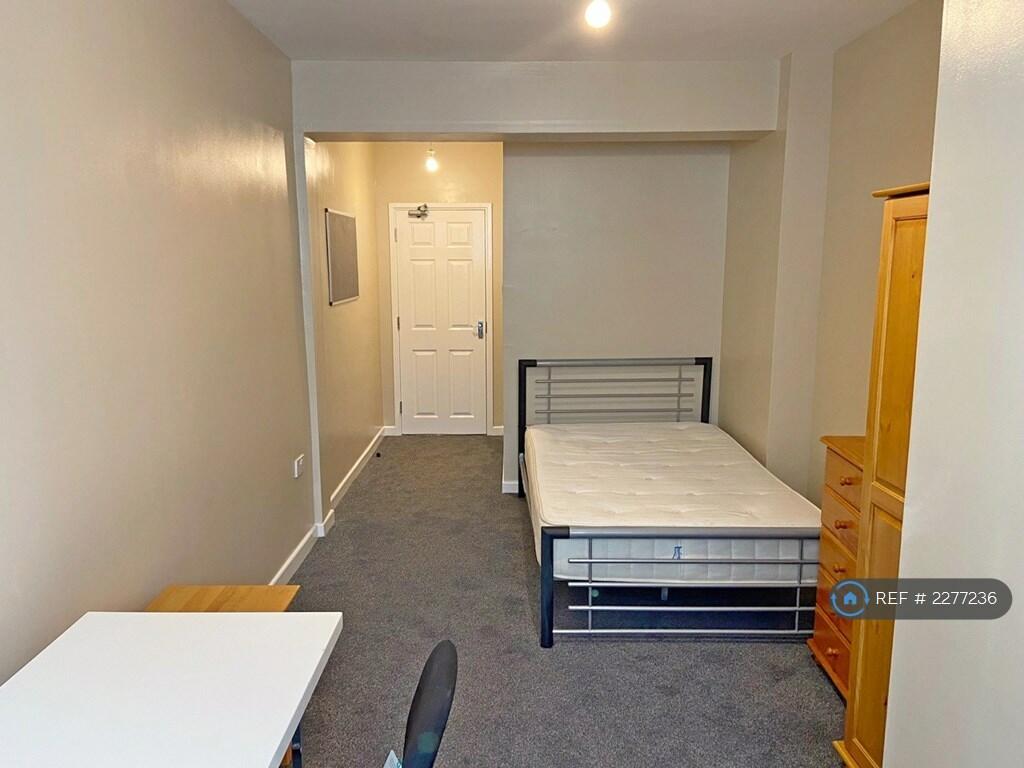 Additional image 4 of Classic House, Bristol, BS1