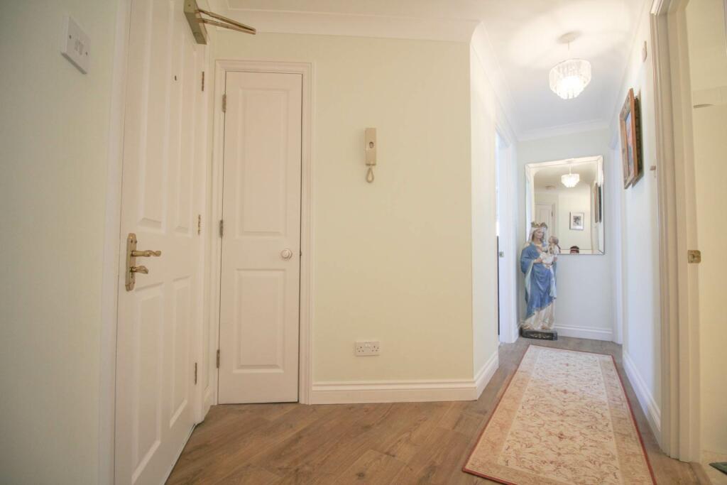 Additional image 22 of Royal Sands-Beach Front Location