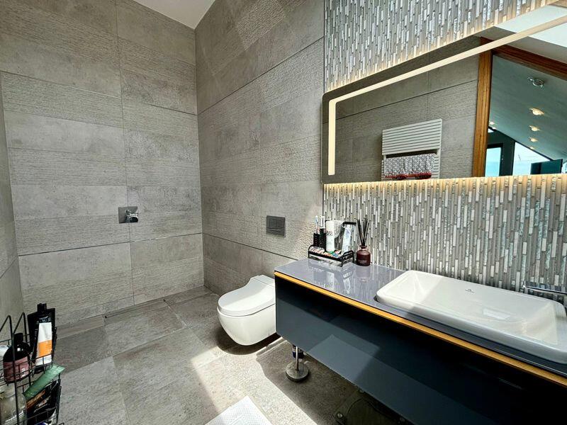 Additional image 17 of Dial Hill Road, Clevedon