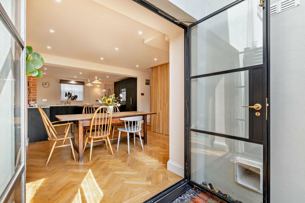 Additional image 6 of Grange Road, Lewes, East Sussex