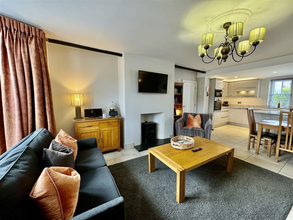 Additional image 24 of Main Street, Keswick