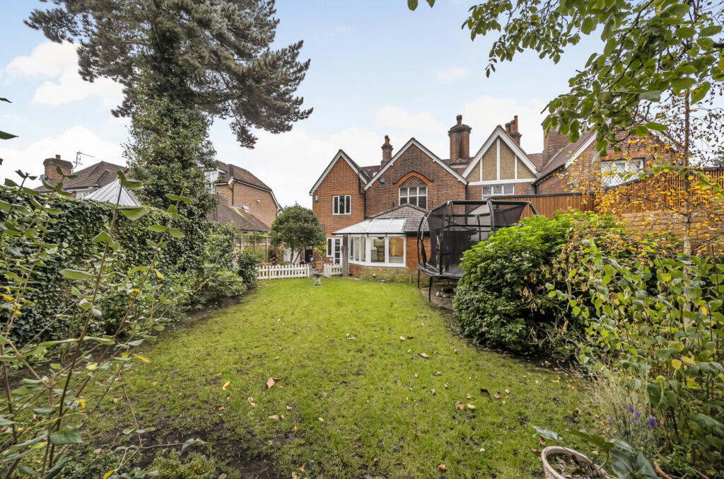 Additional image 26 of Pines Road, Bickley, Kent, BR1
