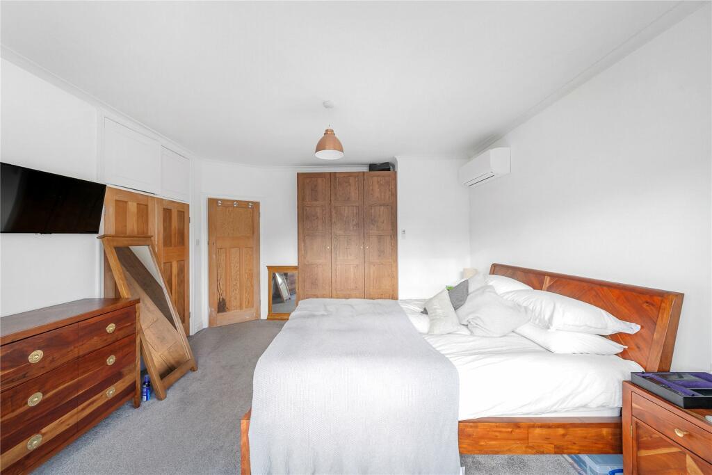 Additional image 10 of Highfield Drive, Bromley, BR2