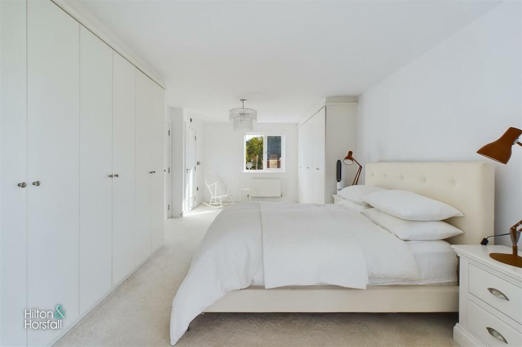 Additional image 23 of Grenfell Gardens, Colne