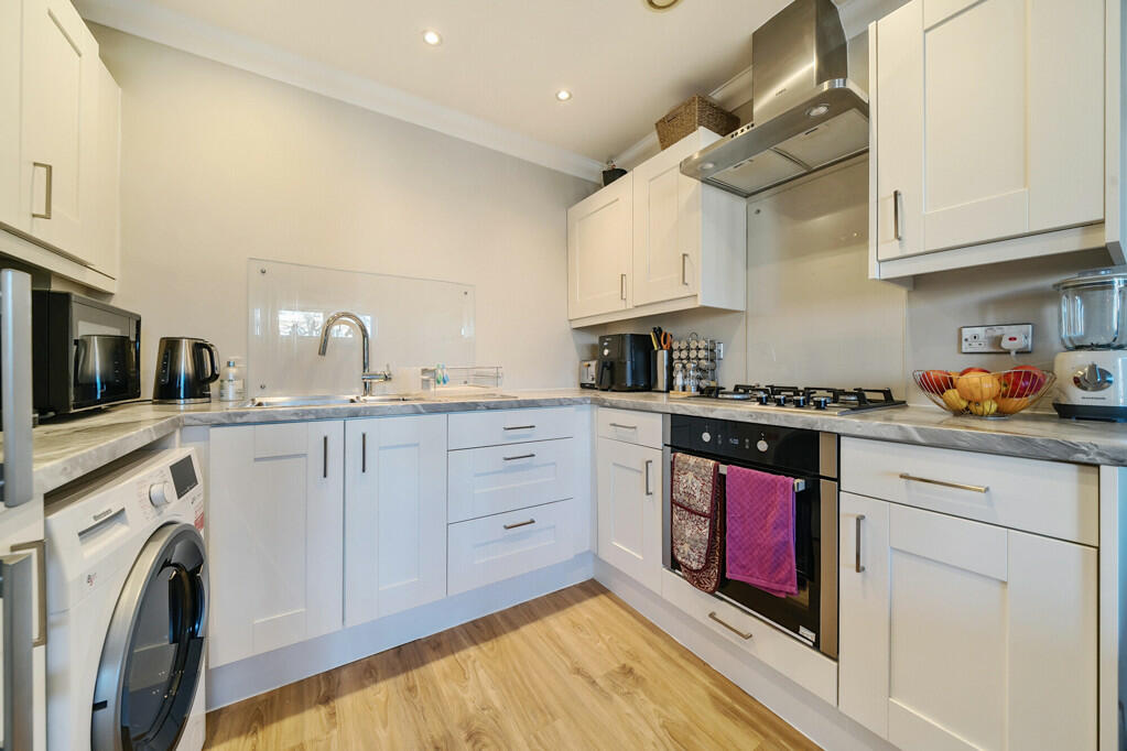 Additional image 6 of Sparkes Close, Bromley