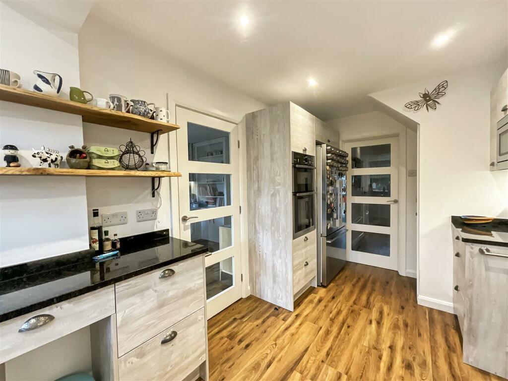 Additional image 10 of Pearsall Road, Longwell Green, Bristol