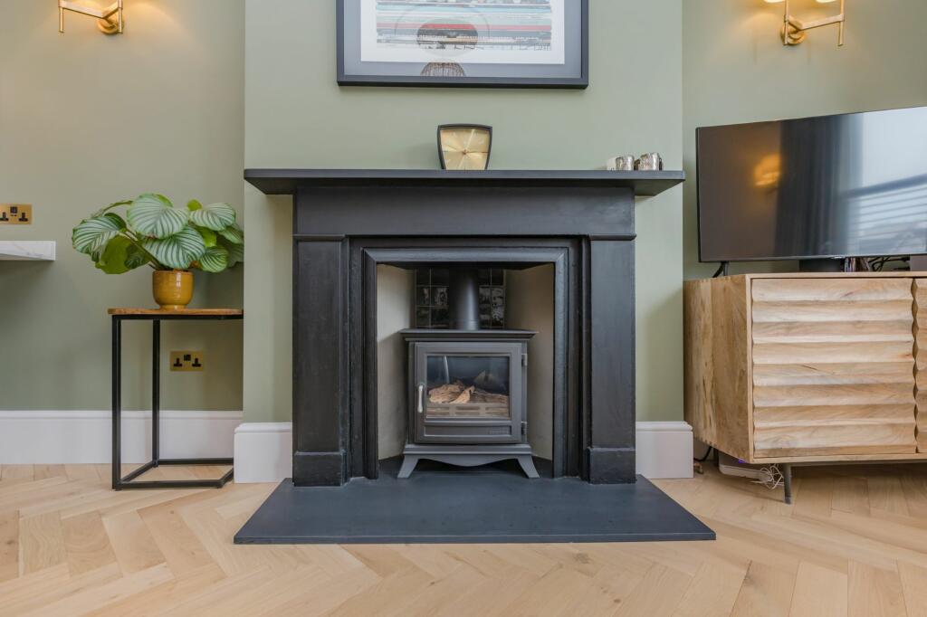 Additional image 31 of Grange Road, Lewes, BN7