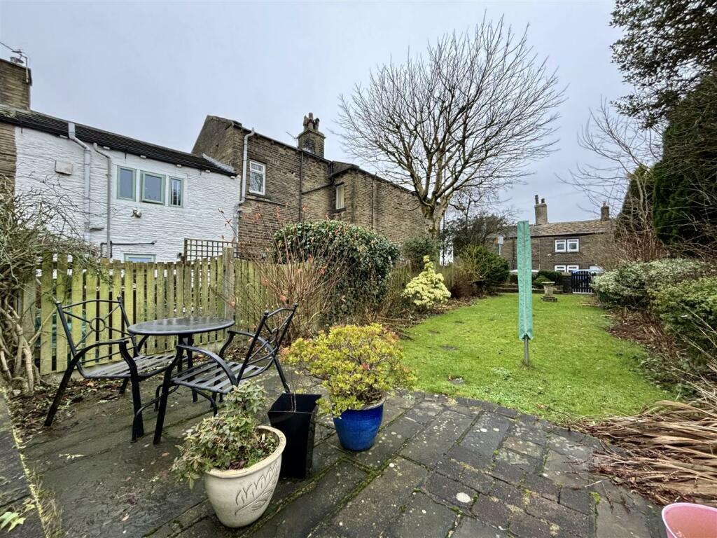 Additional image 18 of Highgate Road, Clayton Heights, Bradford