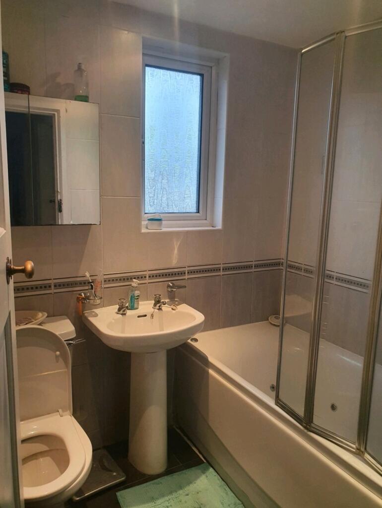 Additional image 2 of Queensdale Crescent, Bristol