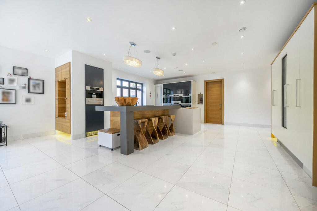 Additional image 21 of Church Road, Chelsfield, Orpington