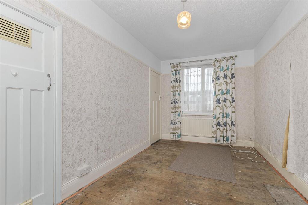 Additional image 8 of Dragon Road, Winterbourne, Bristol