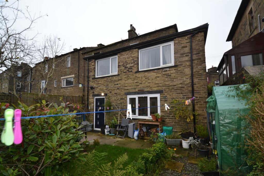 Additional image 16 of Ford Hill, Queensbury, Bradford