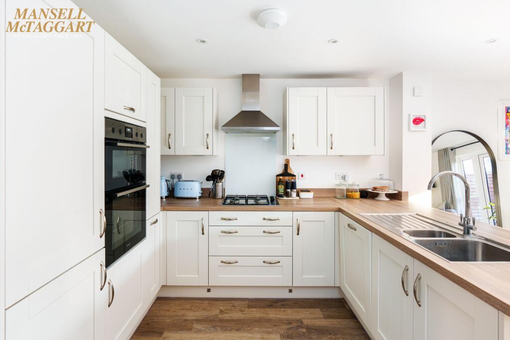Additional image 24 of Avenue De Warenne, Hassocks, BN6