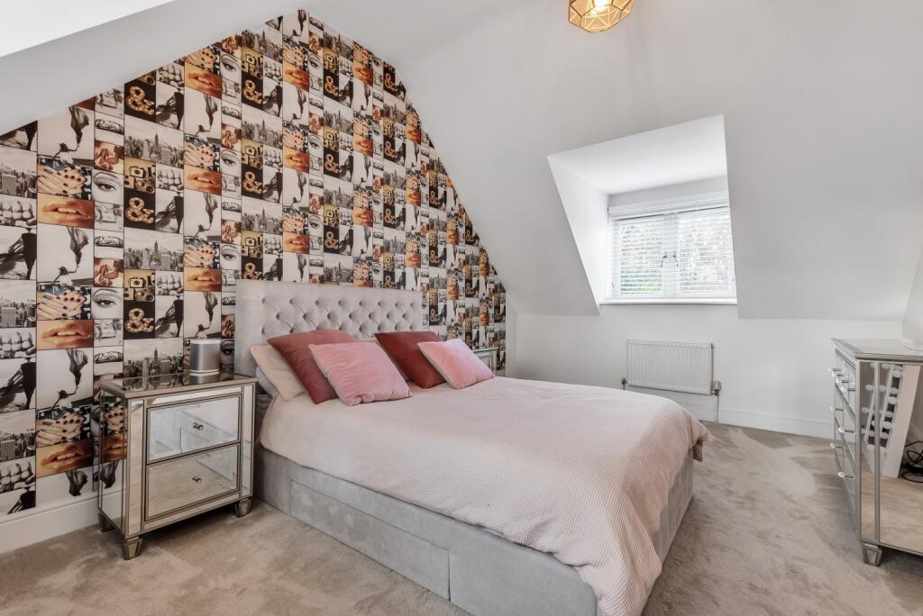Additional image 12 of Scotts Lane, Bromley