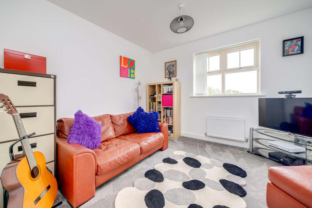 Additional image 24 of Moorside Court, Cleckheaton