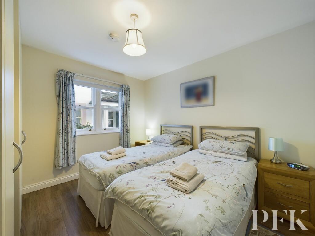 Additional image 7 of Elliott Park, Greta Grove House Elliott Park, CA12