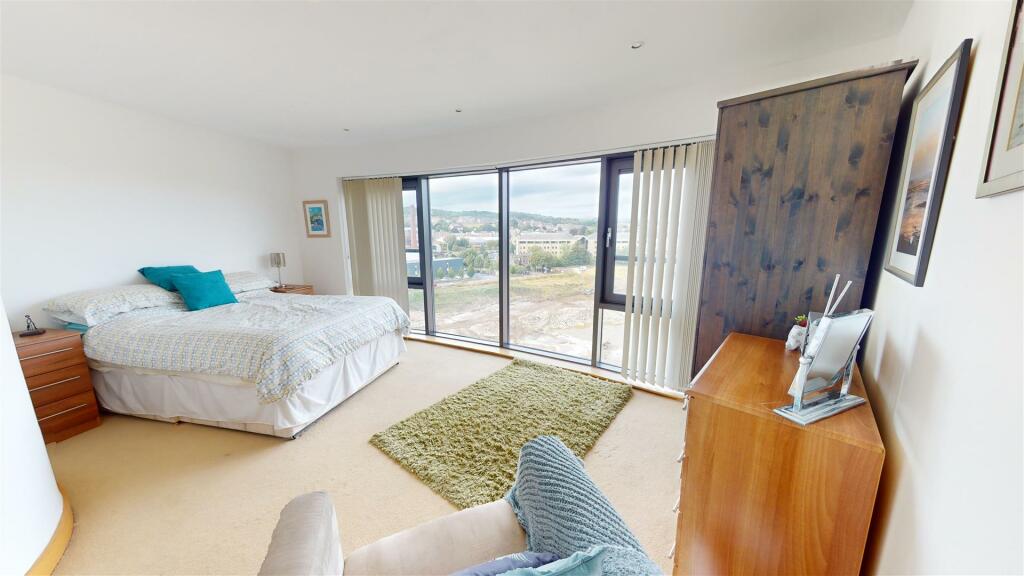 Additional image 7 of Salts Mill Road, Shipley