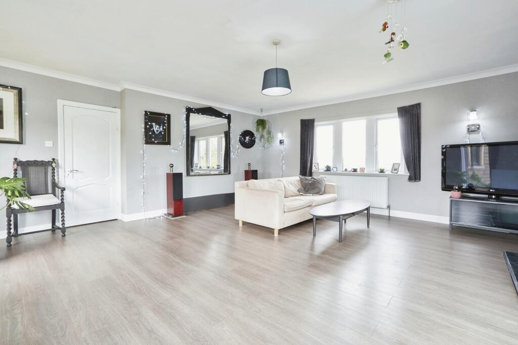 Additional image 4 of Manor Park, Keighley, BD22