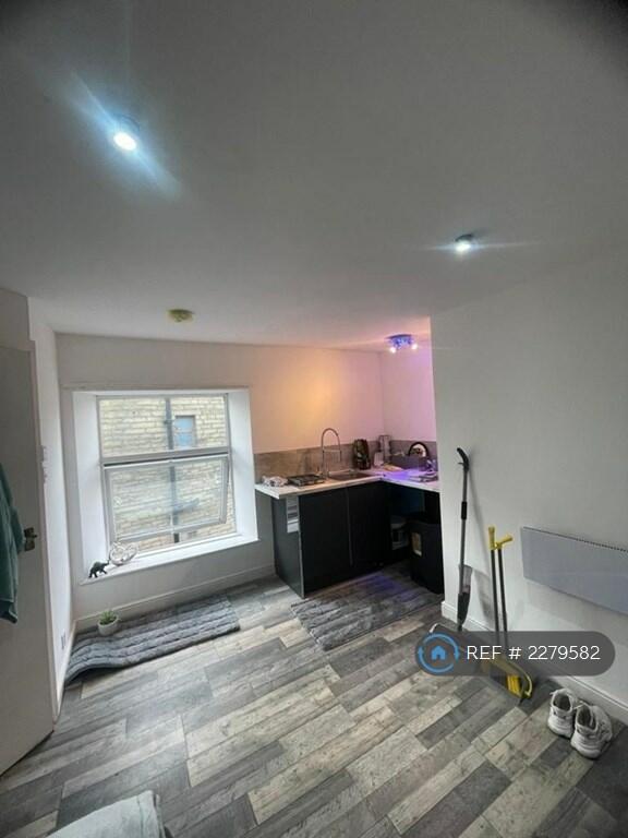 Additional image 5 of Sandbeds, Queensbury, Bradford, BD13