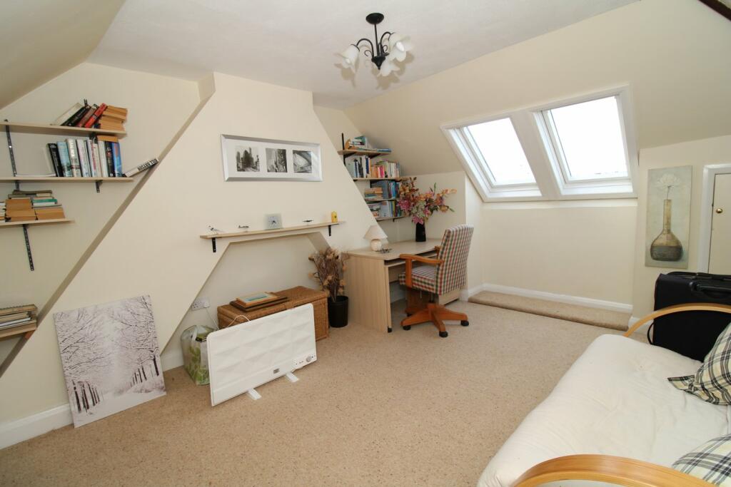 Additional image 13 of Broadoaks Way, Bromley, BR2