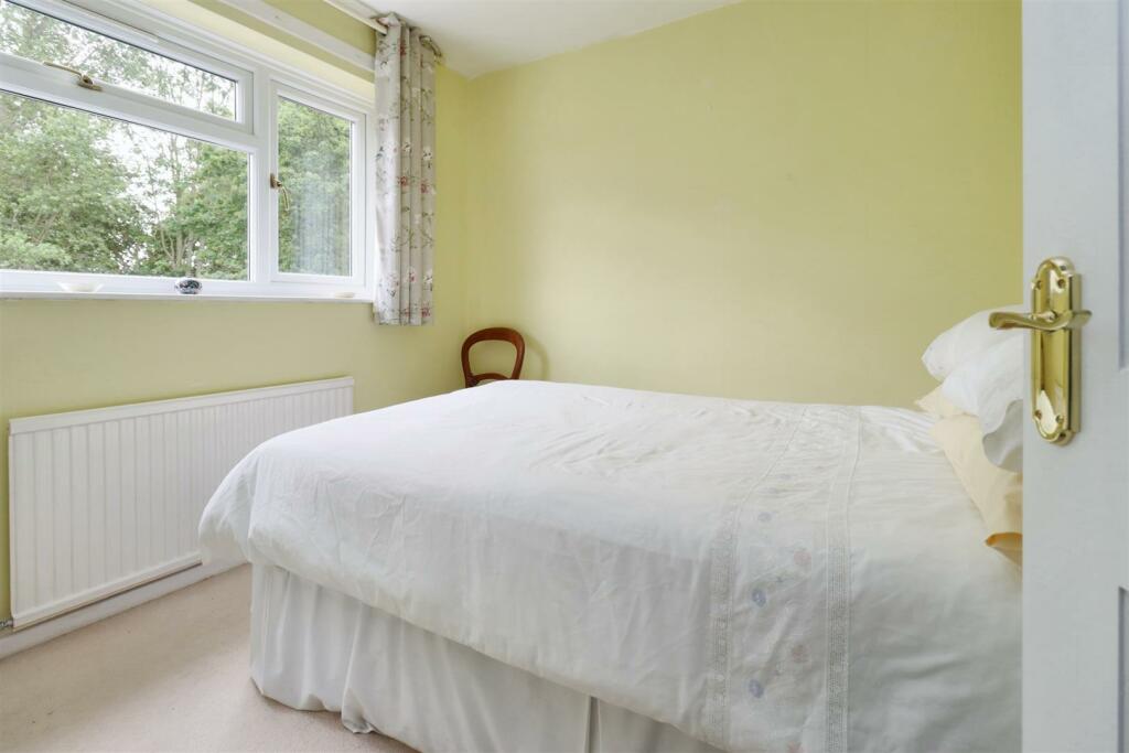 Additional image 12 of Position close to Clevedon Town Centre