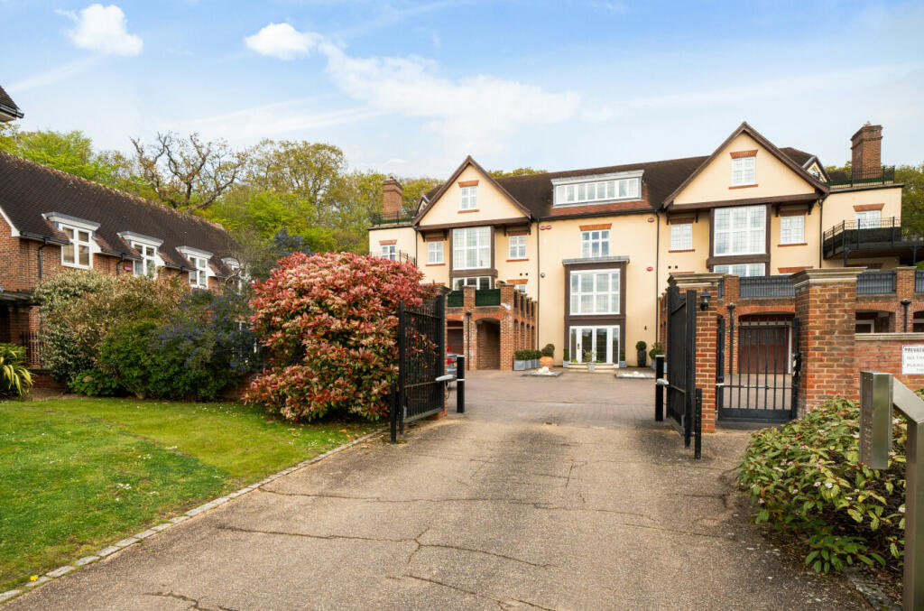 Additional image 19 of Duggan Drive, Chislehurst, Kent, BR7