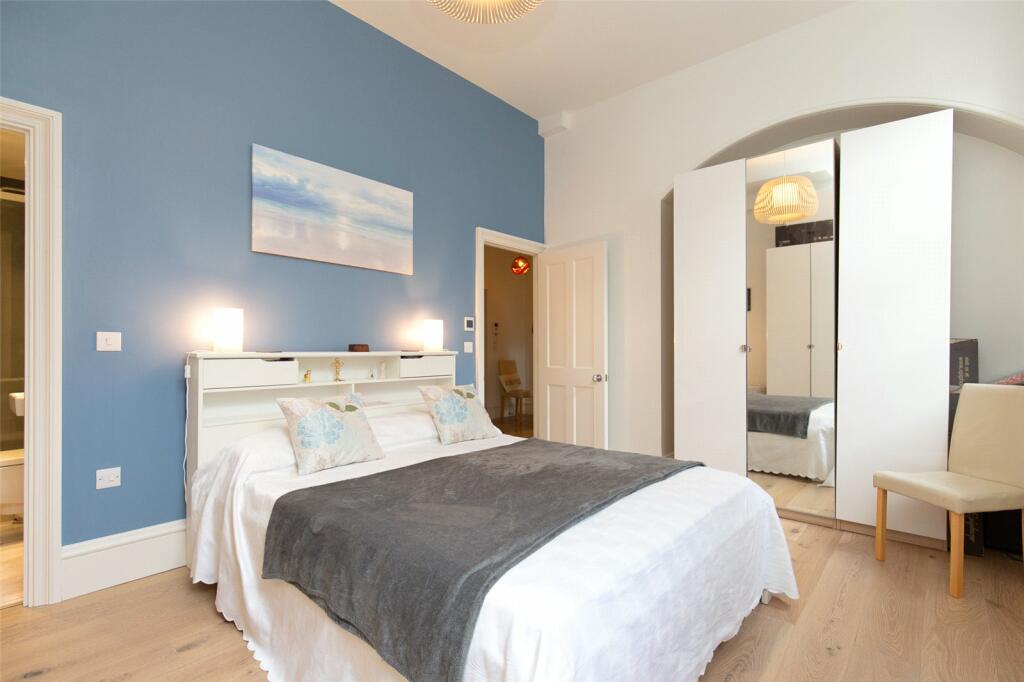 Additional image 5 of The General, Guinea Street, BS1