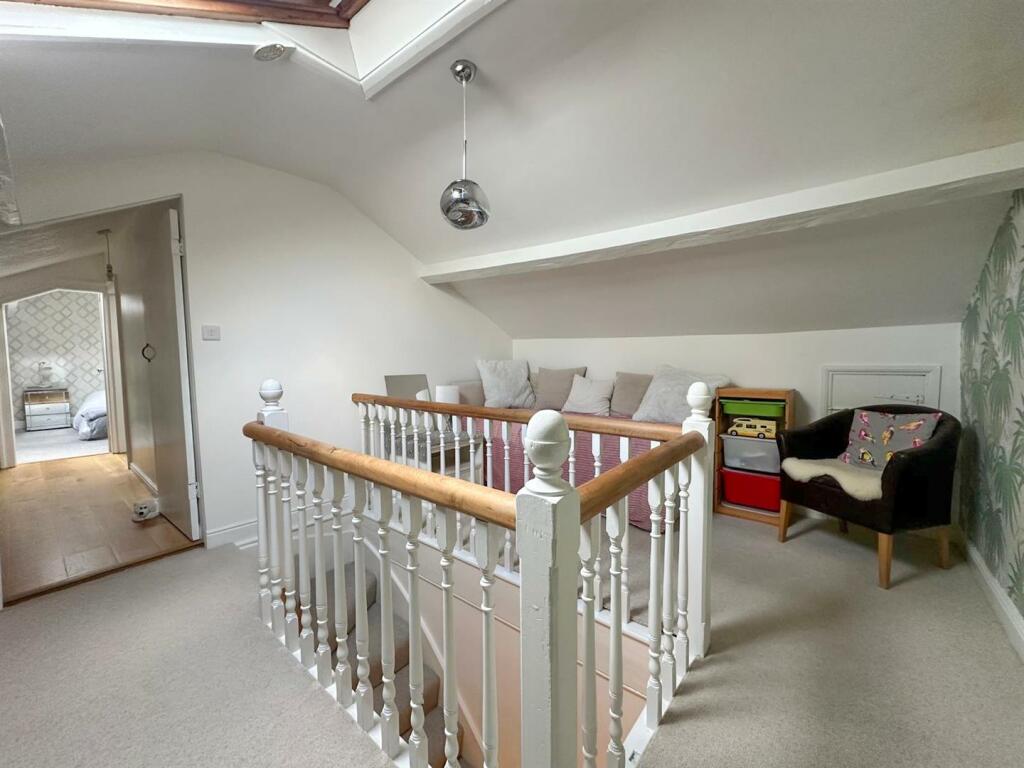 Additional image 30 of Acorn House, Pot Lane, Steeton,